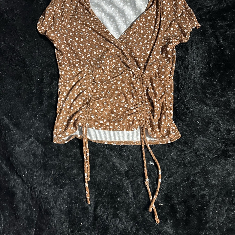 Women’s floral Vibe Sportswear ribbed t-shirt crop top